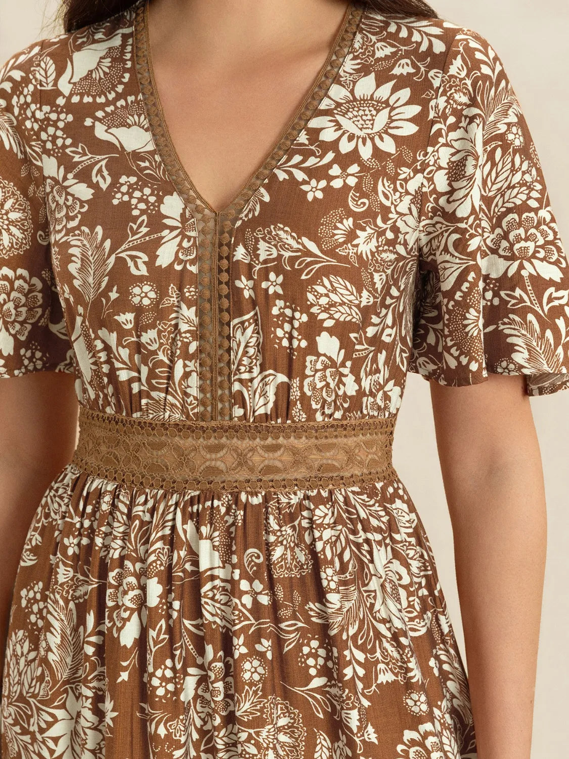 Hazel Blues® | Lace Detail Printed Short Sleeve Midi Dress