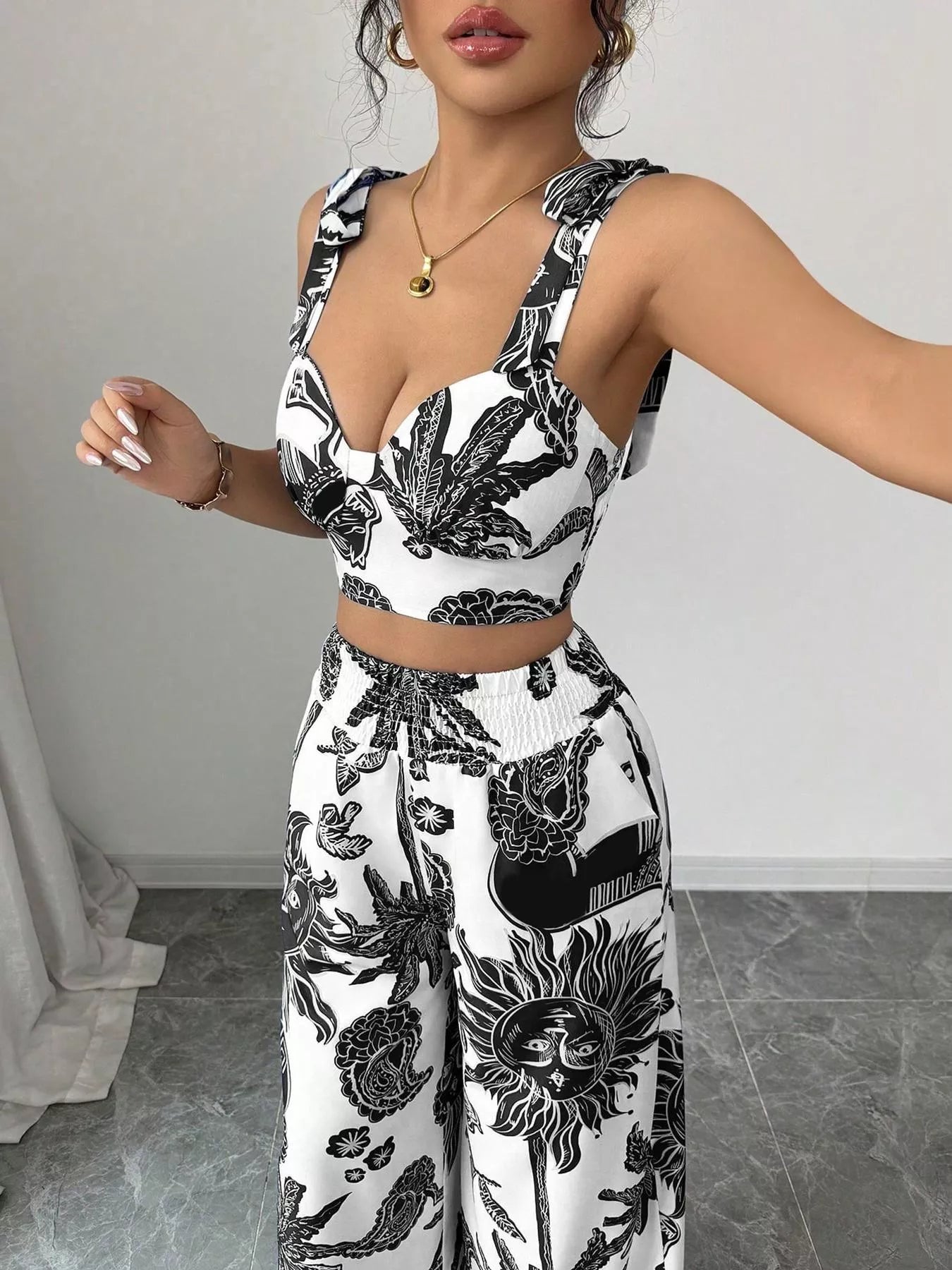 Hazel Blues® | Floral Print Crop Top and Wide Leg Pants Set