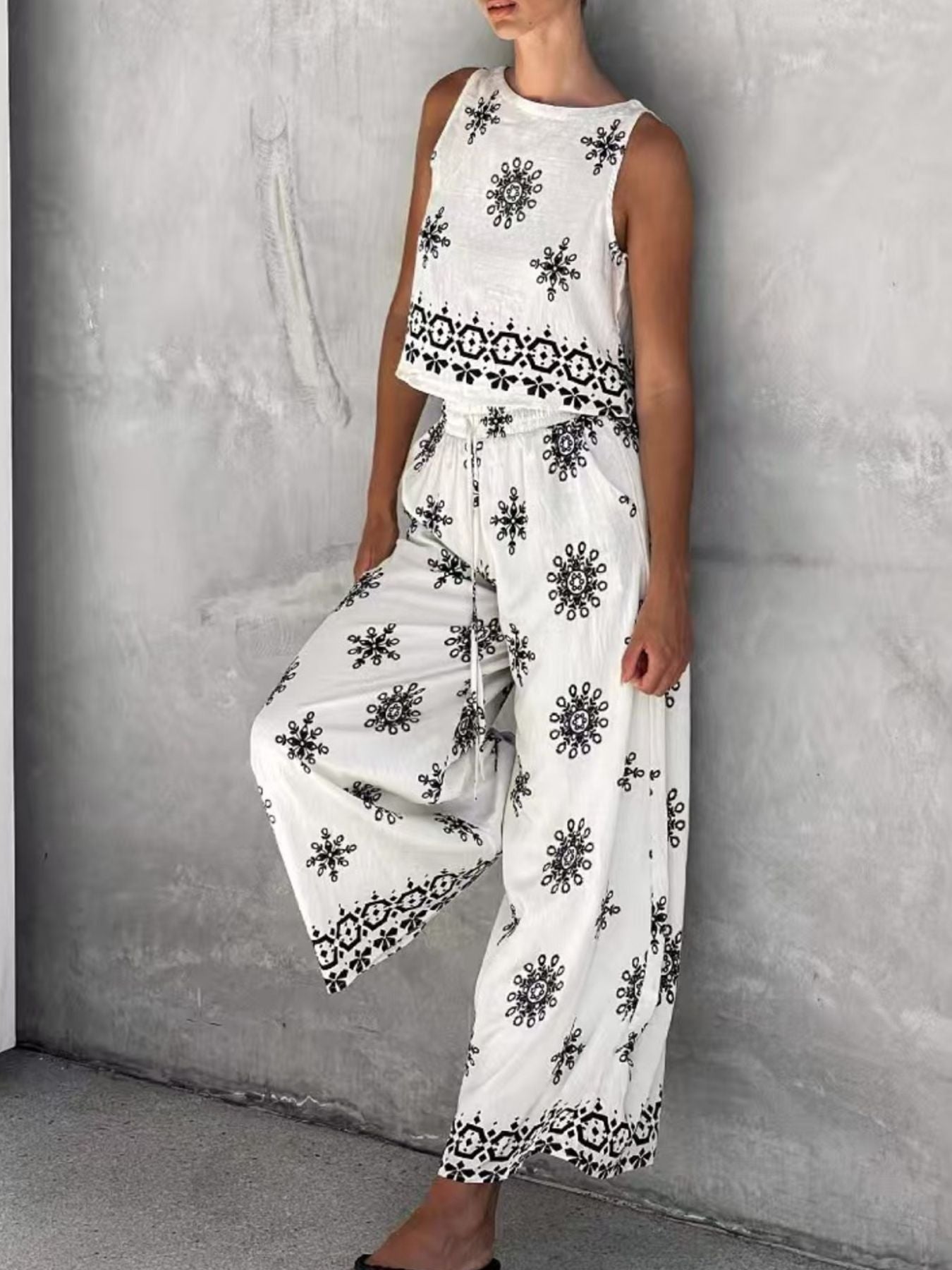 Hazel Blues® | Sleeveless Top and Wide Leg Pants Set