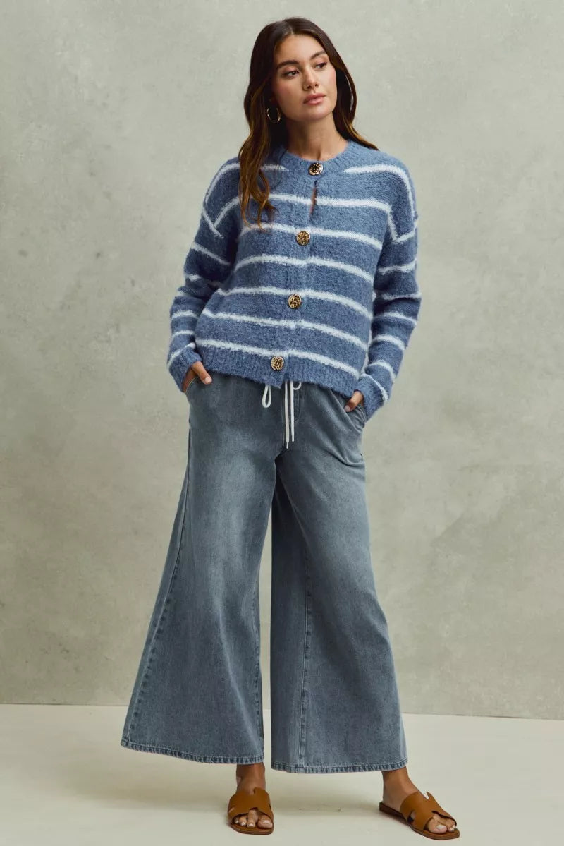 Hazel Blues® | SO ME Mid Rise Elastic Waist Flare Denim Jeans