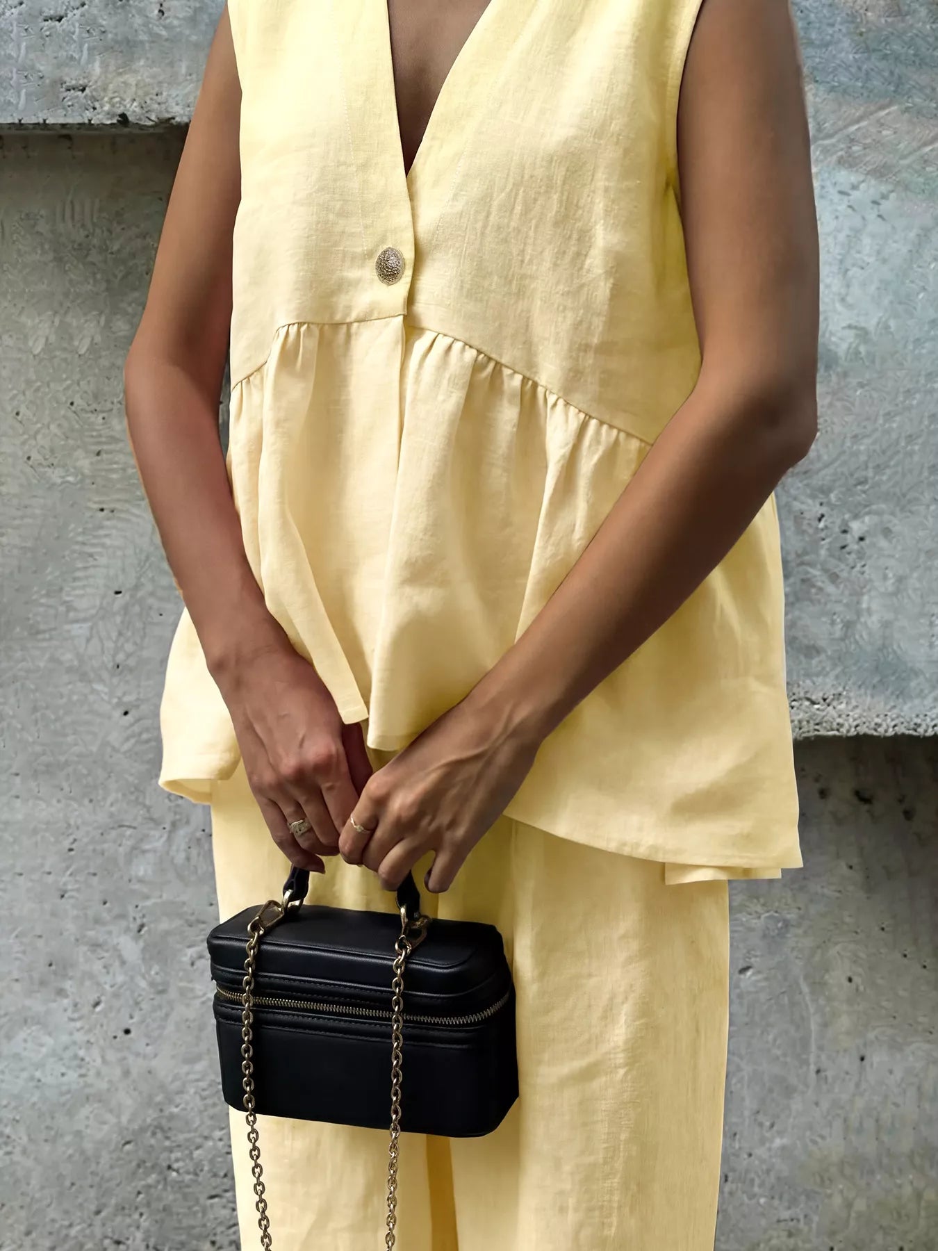 Hazel Blues® | One Button Sleeveless Top and Pants Set