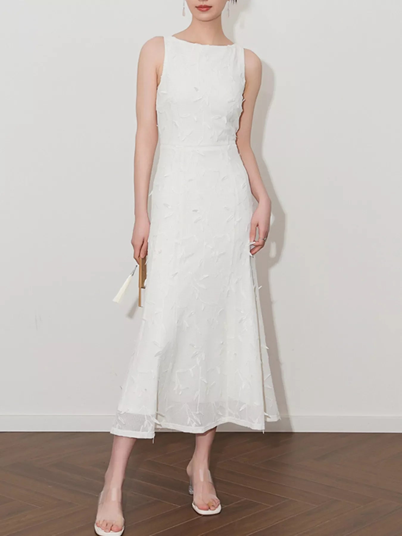 Hazel Blues® | Sleeveless Floral Applique Midi Dress