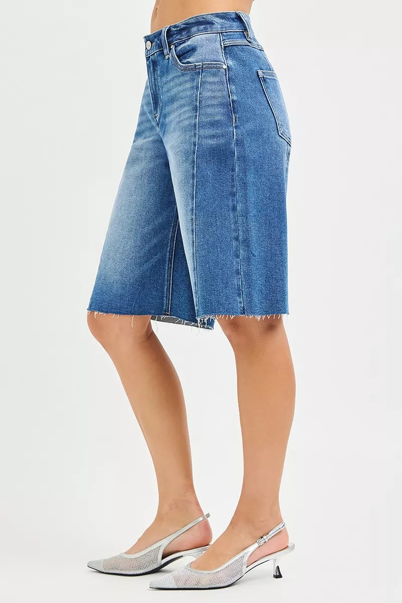Hazel Blues® | RISEN Raw Hem Slouchy Seamed Jorts