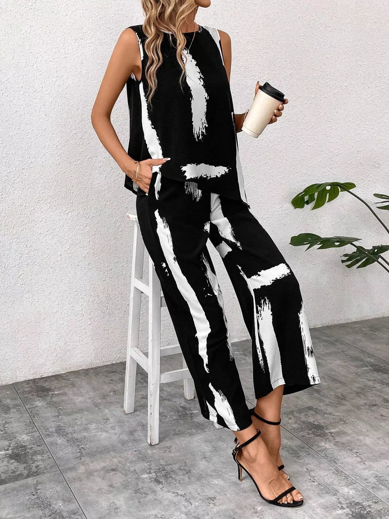 Hazel Blues® |  Abstract Print Sleeveless Top & Wide Leg Pants Set
