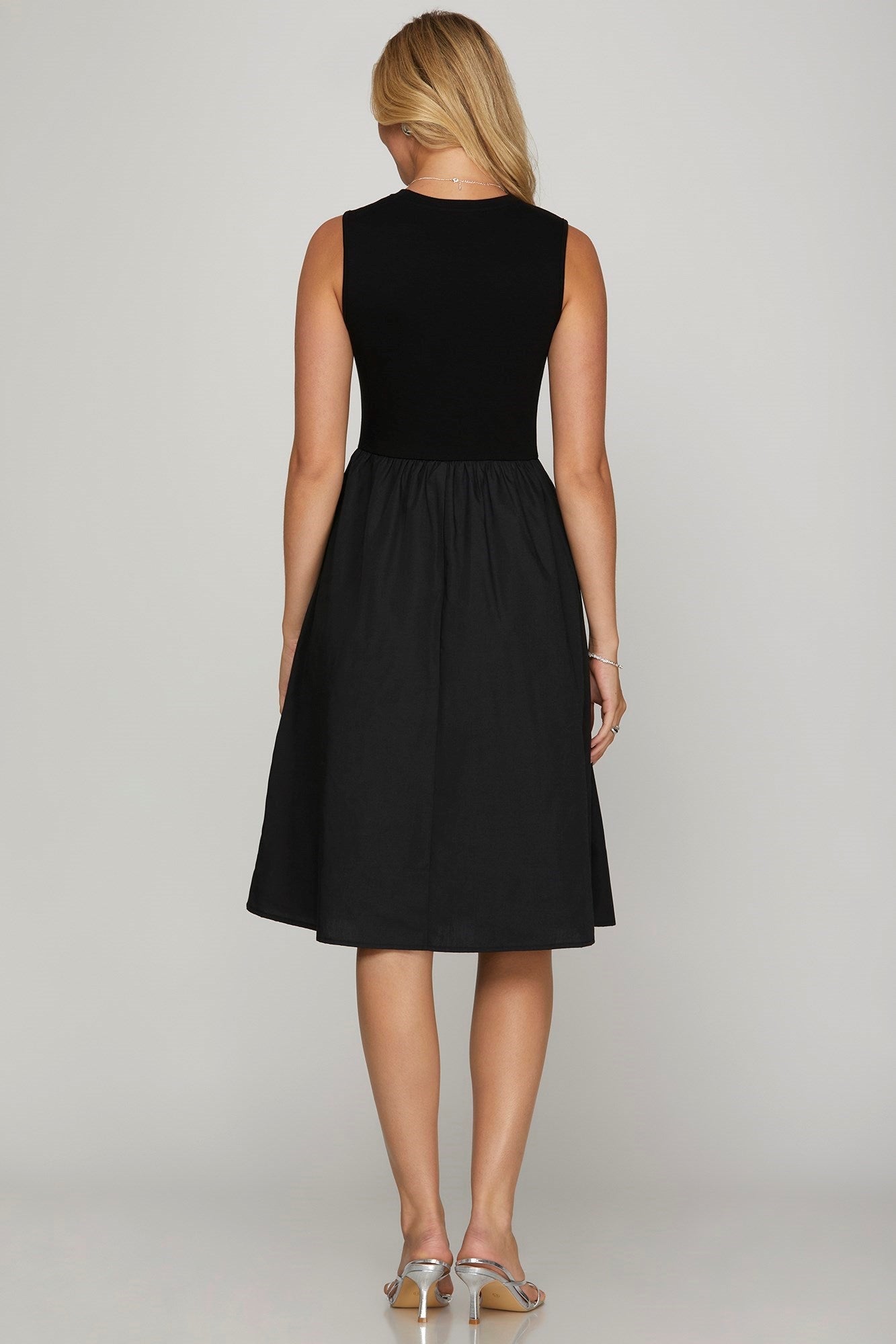 Hazel Blues® | She + Sky Sleeveless Poplin Woven Midi Dress with Pockets