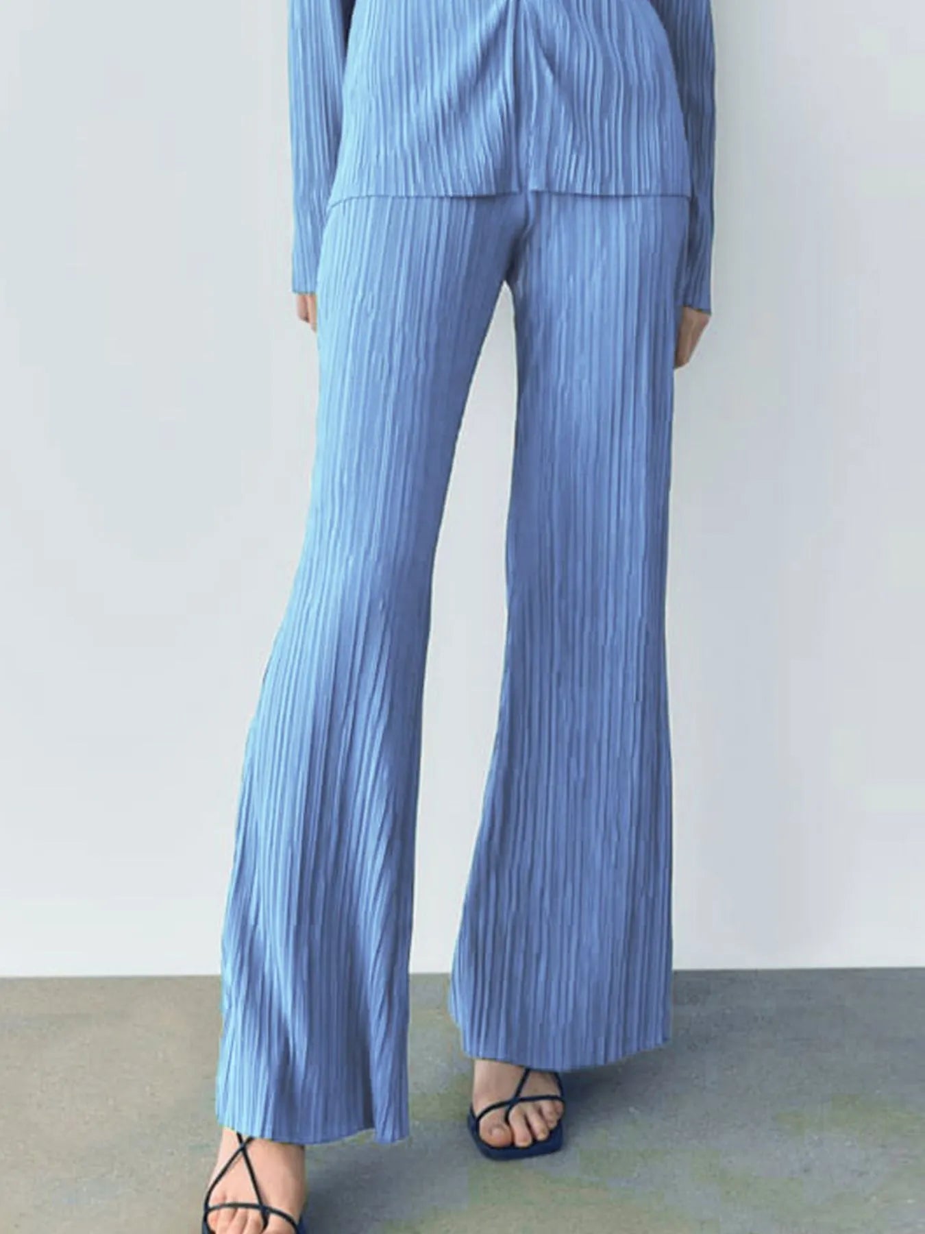 Hazel Blues® |  Texture Long Sleeve Top and Pants Lounge Set