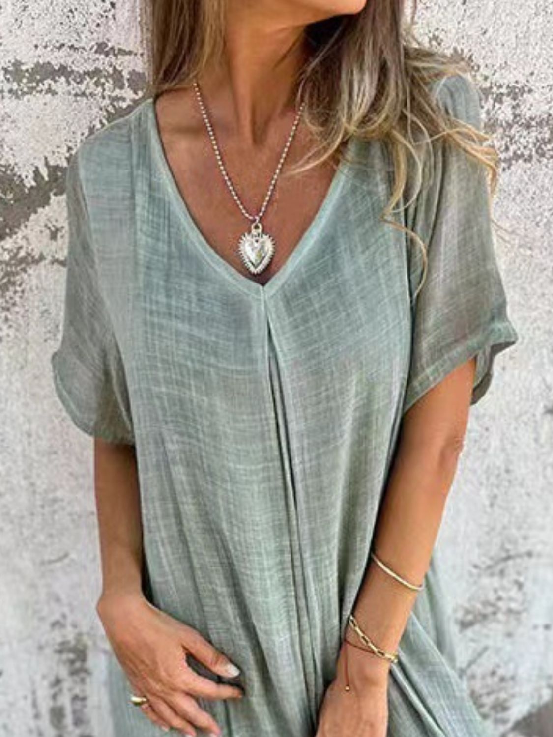 Hazel Blues® | V-Neck Short Sleeve Midi Dress