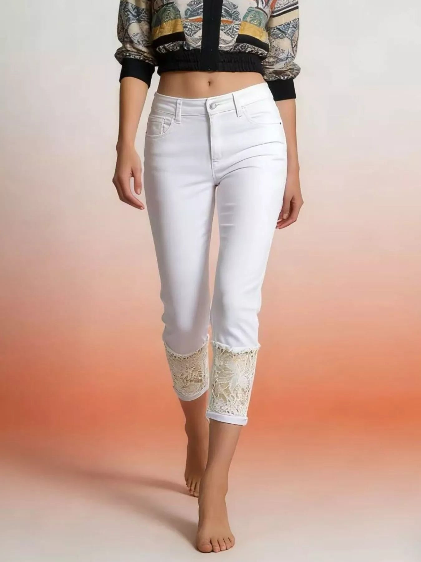 Hazel Blues® | Lace Trimmed Capri Jeans
