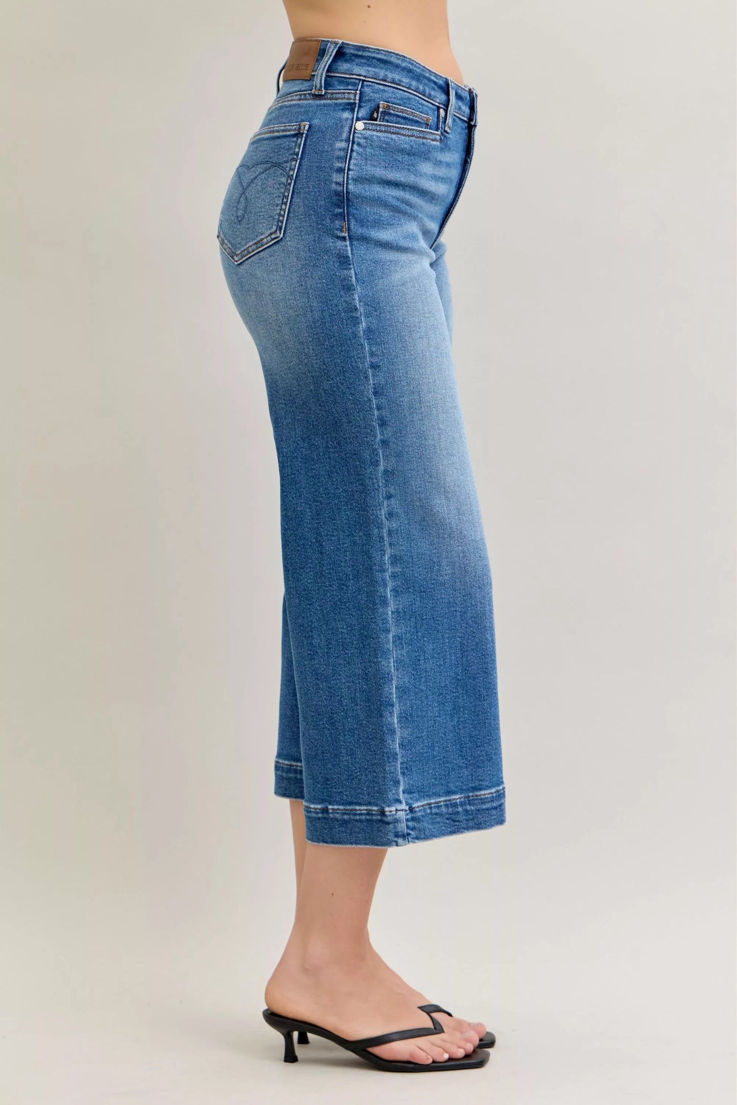 Hazel Blues® |  Judy Blue Mid Rise Crop Wide Leg Jeans