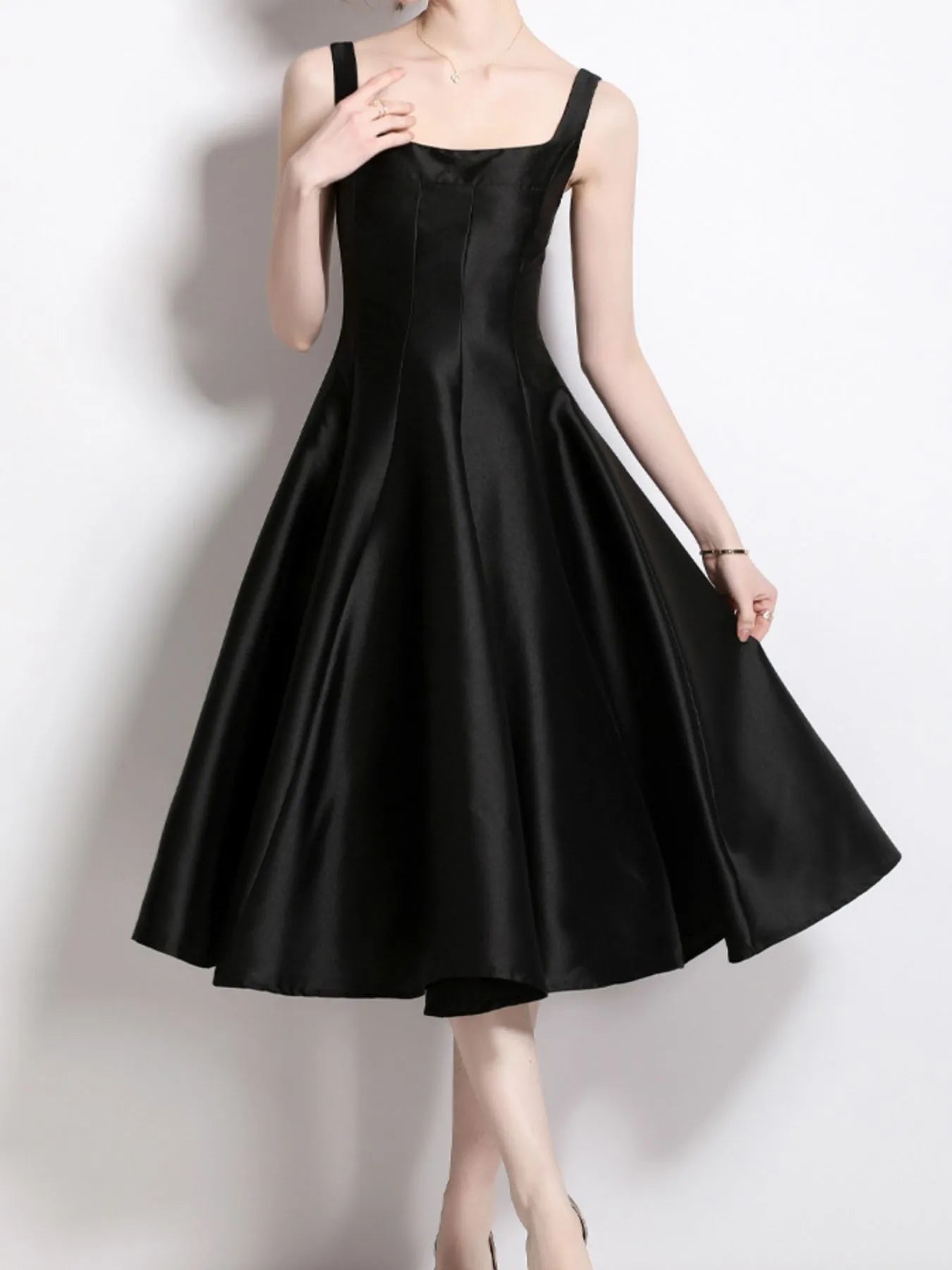 Hazel Blues® |  A-Line Silhouette Midi Sleeveless Dress