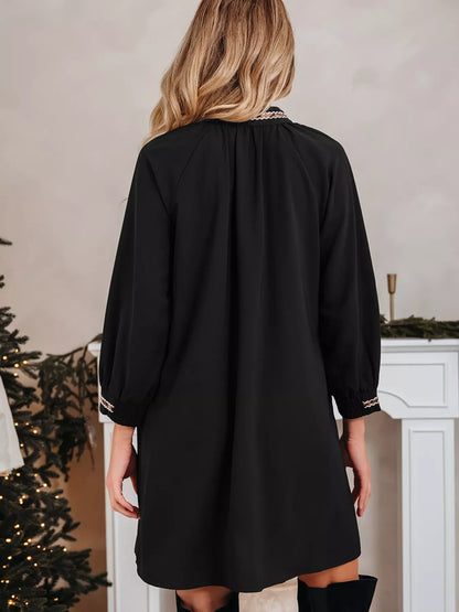 Hazel Blues® |  Contrast Trim Bracelet Sleeve Shift Mini Dress