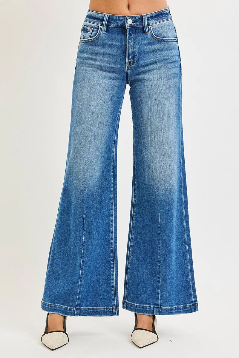 Hazel Blues® | RISEN Mid Rise Wide Leg Jeans with Flared Look