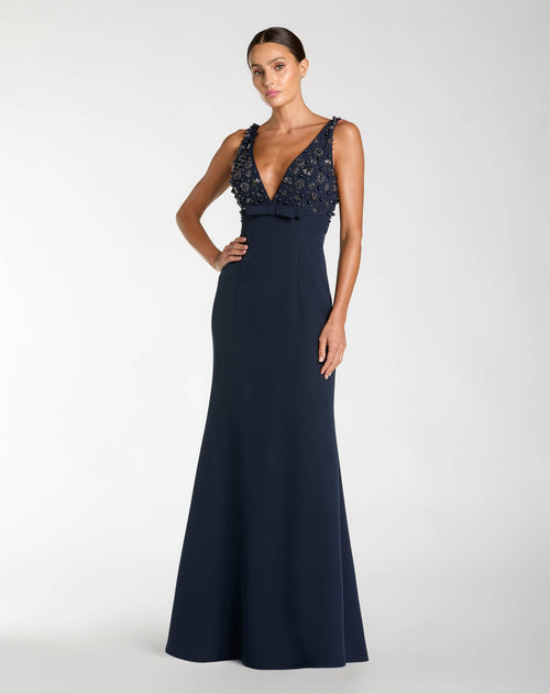 Petite Navy Sleeveless Embellished Crepe Gown With Bow