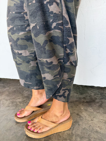 Hazel Blues® |  KEATON TERRY CAMO PANTS
