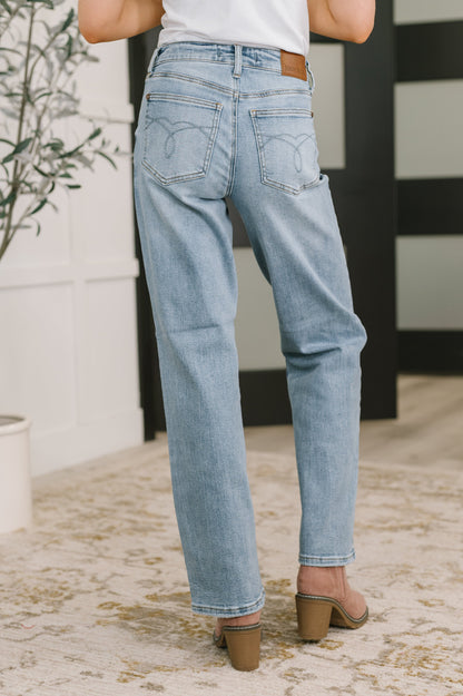 Hazel Blues® |  Heather Mid Rise Rigid Magic Straight