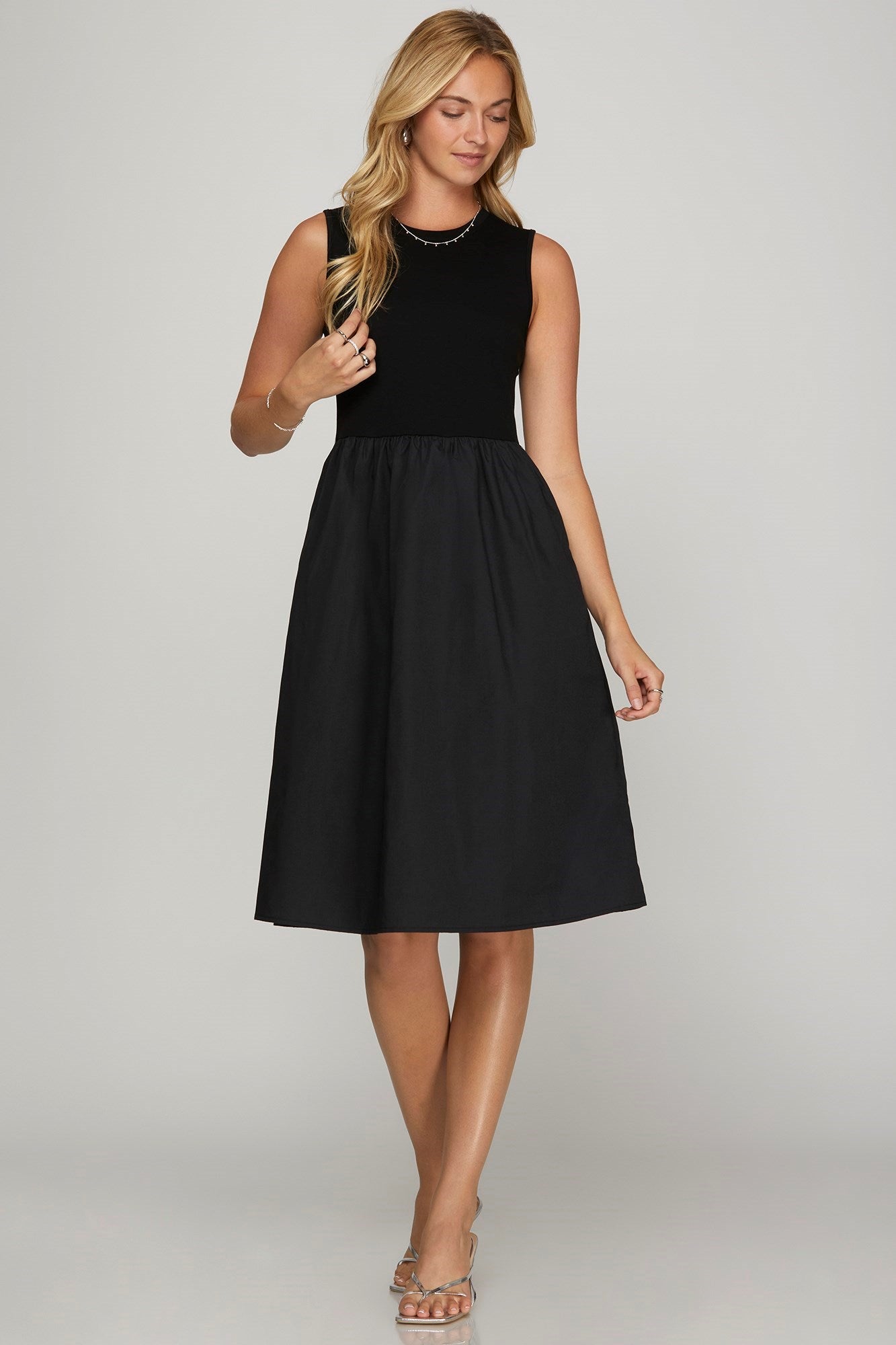 Hazel Blues® | She + Sky Sleeveless Poplin Woven Midi Dress with Pockets