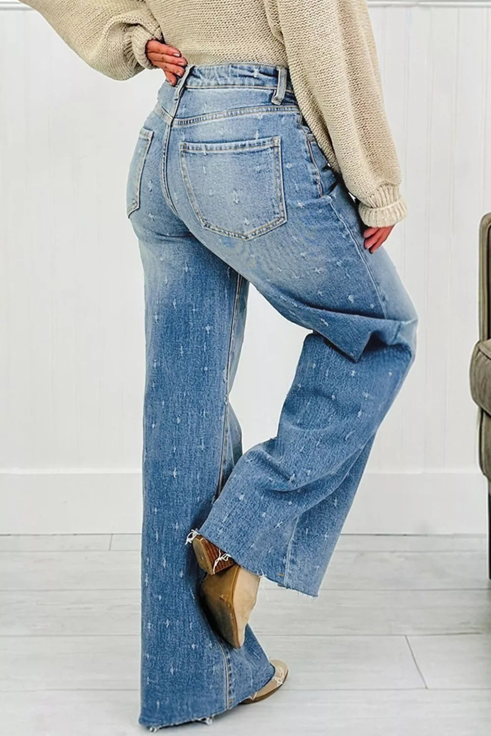 Hazel Blues® |  Distressed Detail Tummy Control Raw Hem Jeans