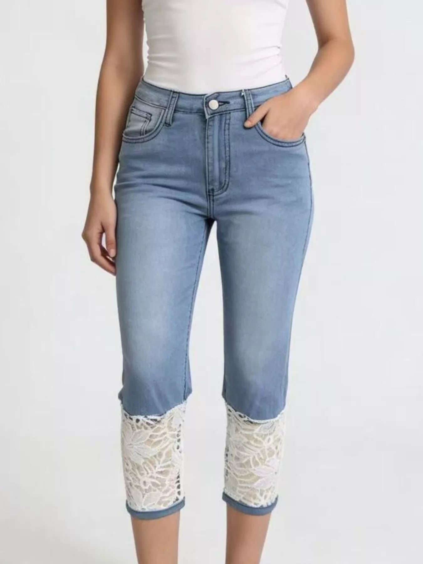Hazel Blues® | Lace Trimmed Capri Jeans