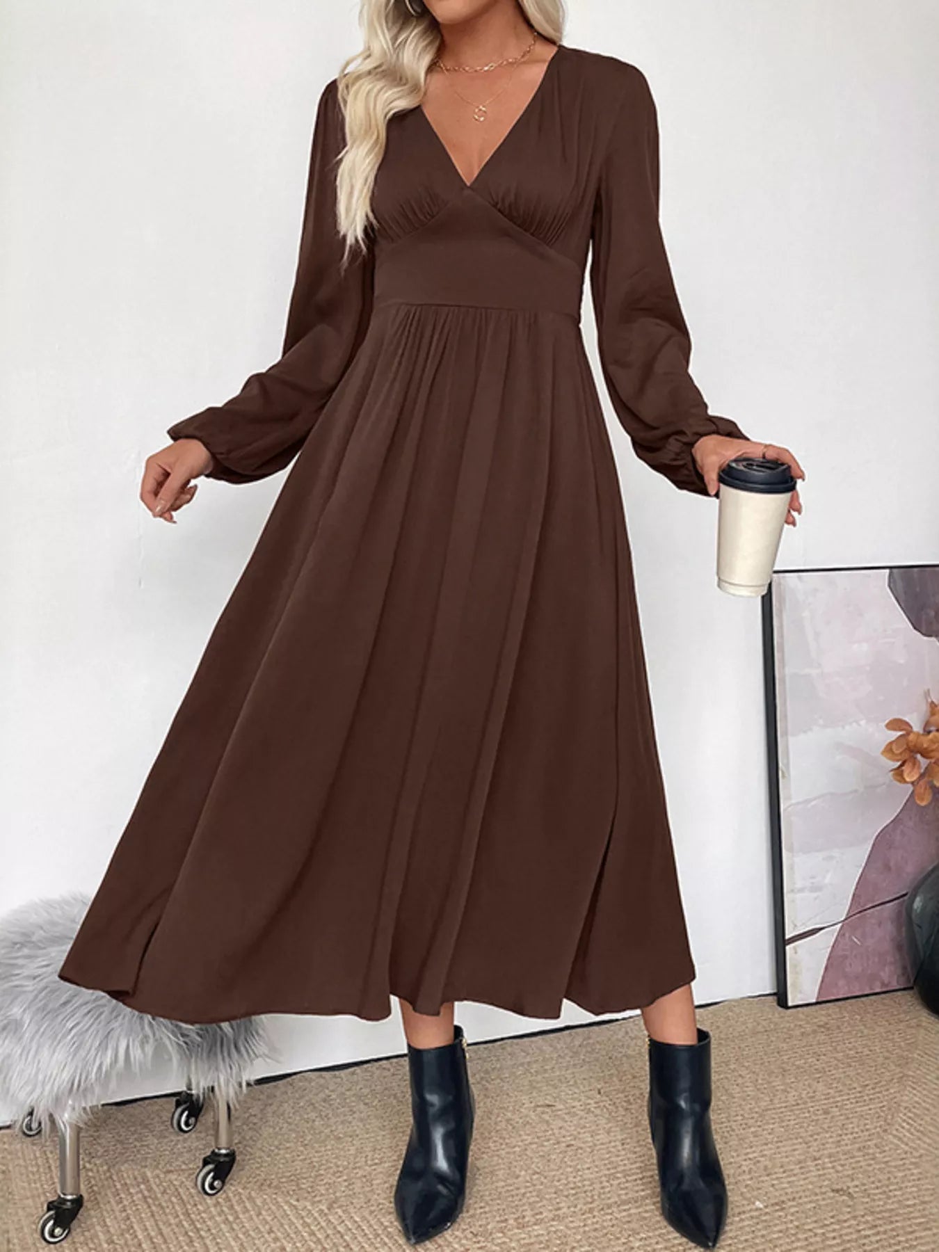 Hazel Blues® |  V-Neck Balloon Sleeve Midi Dress