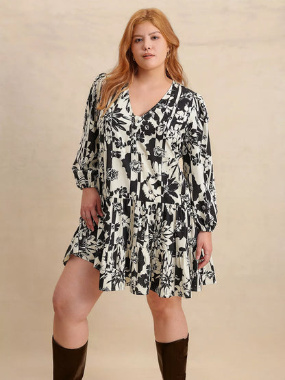 Hazel Blues® | Printed V-Neck Long Sleeve Mini Dress