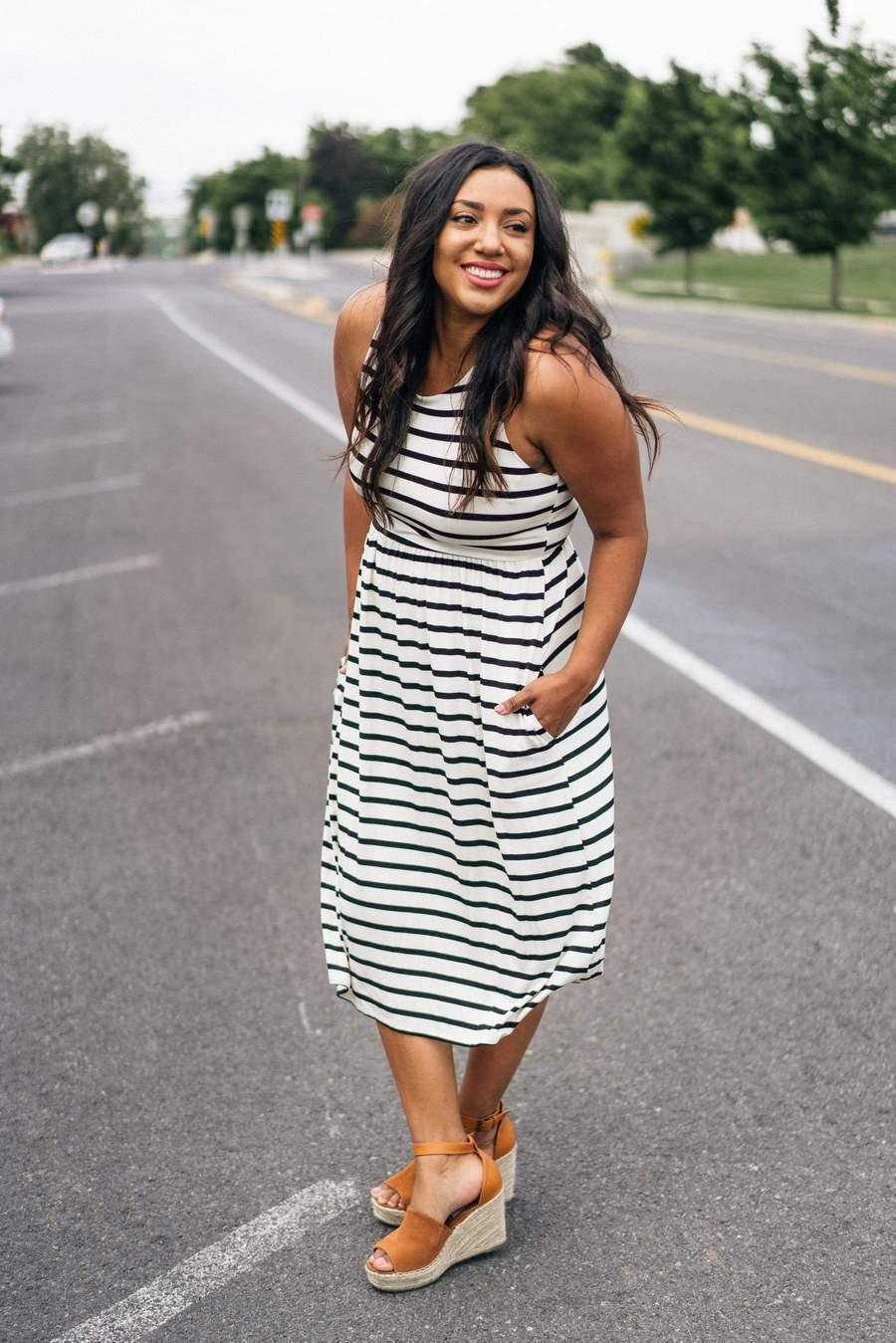 Hazel Blues® | Out to Brunch Midi Dress