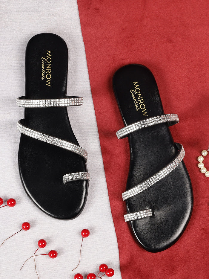 Irina Black Flat
