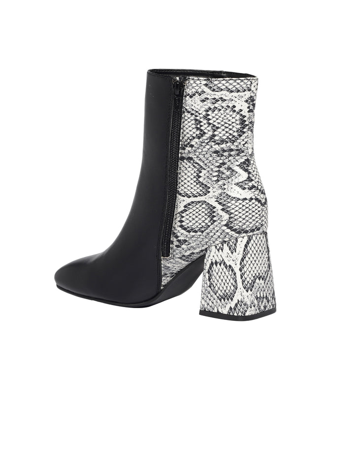 Joy Black Boots