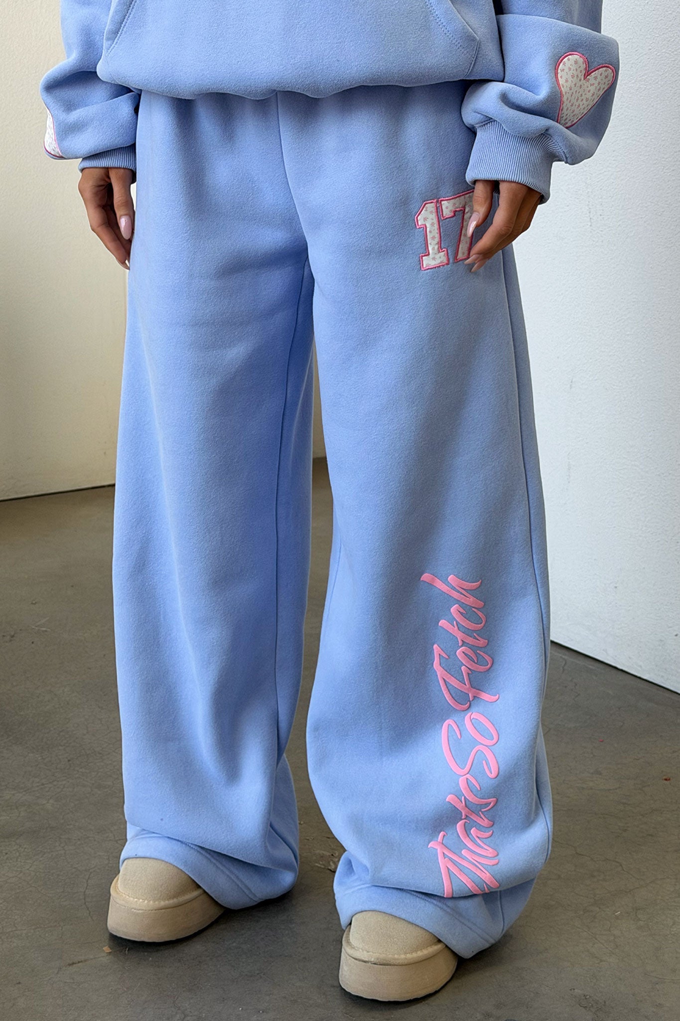 Kaile Wide Leg Sweatpants - Blue