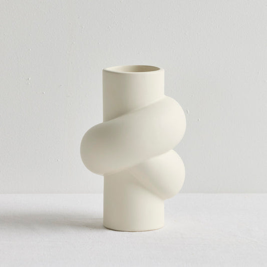 KNOT VASE - HOME DECORATION - 01